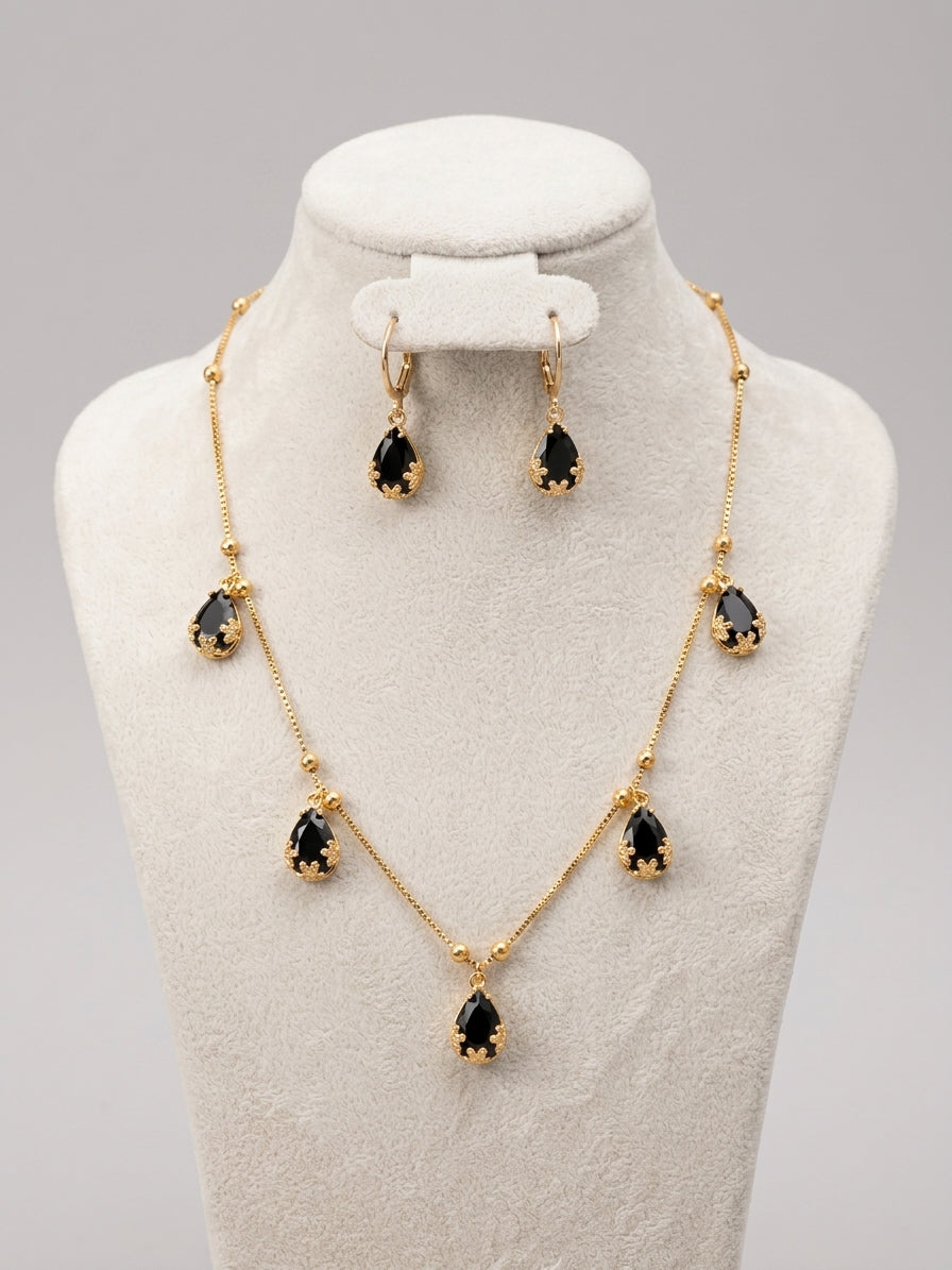 The Crystal Teardrop Set