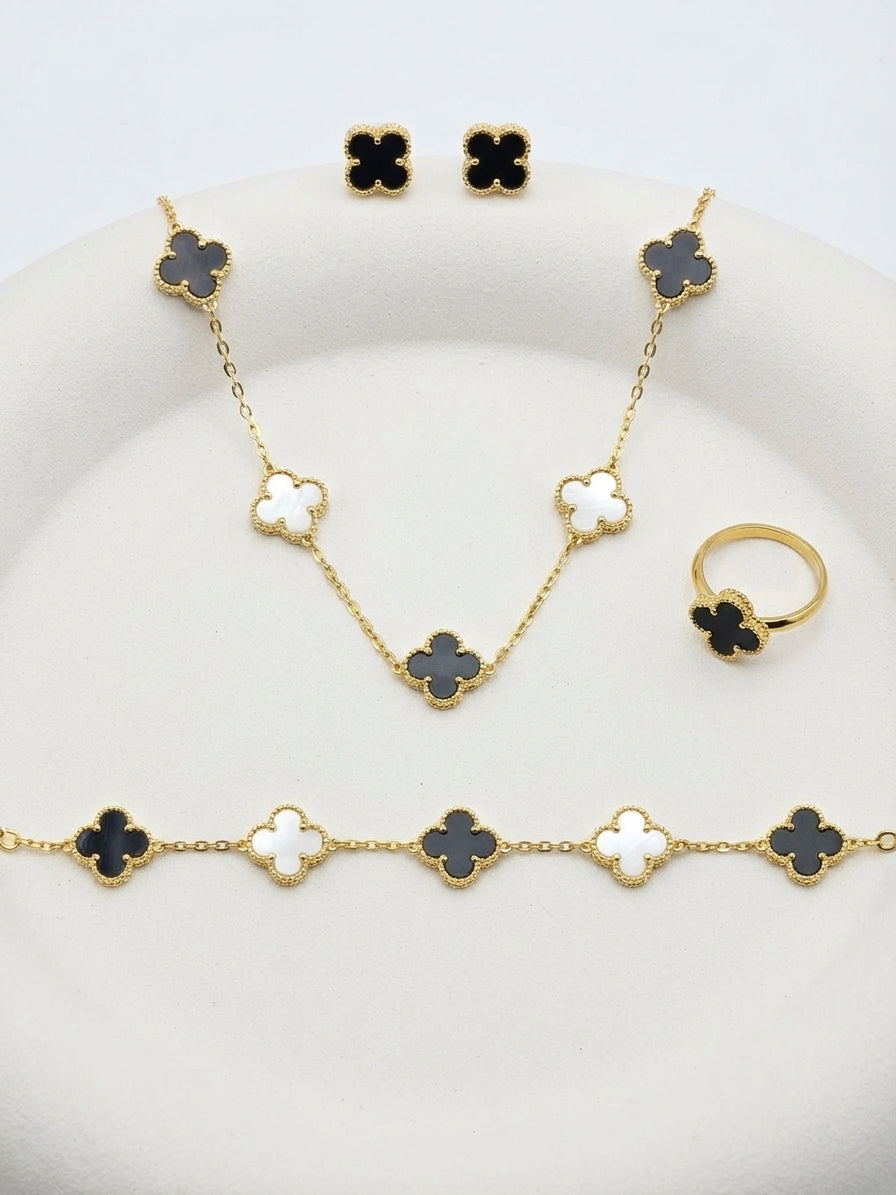 The Classic 4- Piece Clover Set