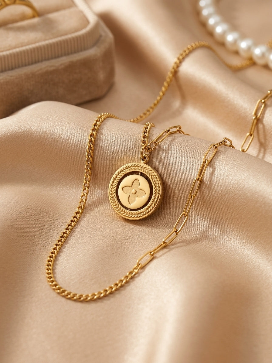 The Signature Clover Dual-Chain Pendant