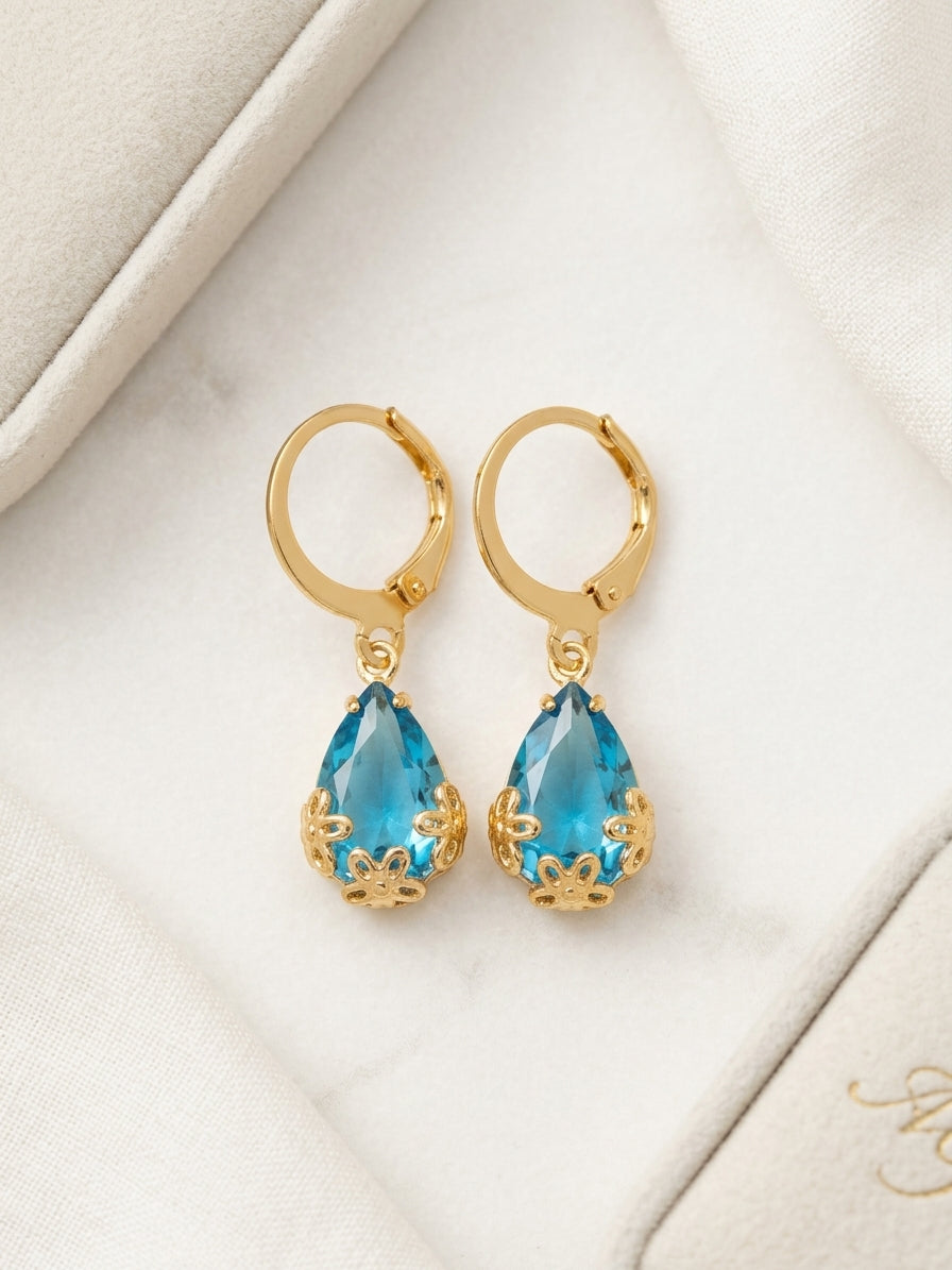 Tear Drop Earings