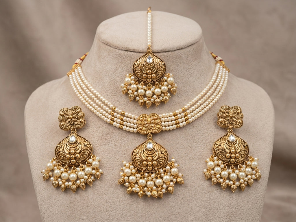 The Royal Heritage Set